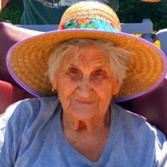 🌼 SOLD 🌾🌹 SOLD 🌻 🌺 SOLD 💞 Dish Towel - Picture 11 of 16